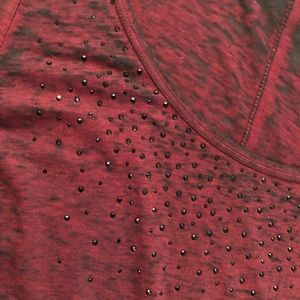 Maurice’s burnout tee